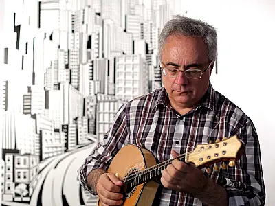 Chorinho no Aquário traz a Santos premiados músicos no show Luís Nassif & Convidados