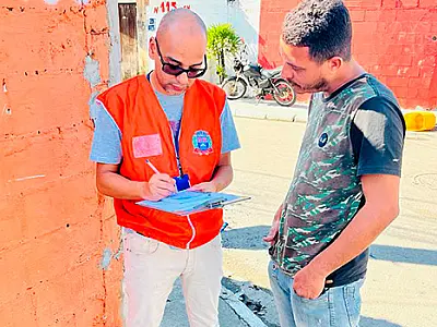 Sehab divulga o Programa  no  conjunto Júlio Couto, na Vila Sônia