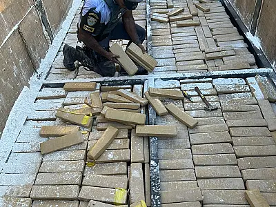 Polícia Rodoviária apreende uma tonelada de maconha no interior de SP