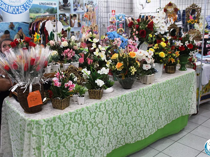Feira das Mães abre o mês de maio no Lar das Moças Cegas