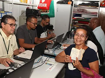 Caravana do Emprego faz primeira edição do ano na Zona Noroeste de Santos