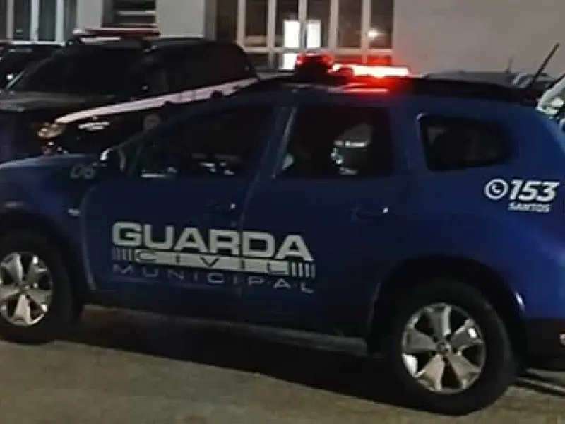 Câmeras de Santos flagram furto e guardas conseguem prender o suspeito