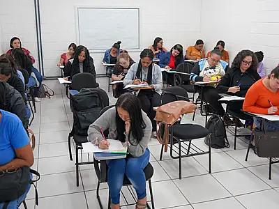Qualifica PG impulsiona mercado de trabalho e contribui para a abertura de novos negócios
