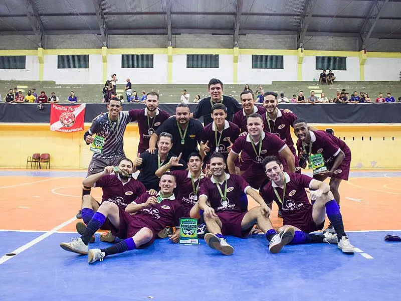 Jean Piaget é campeão da 2ª Copa de Futsal do Comércio de São Vicente