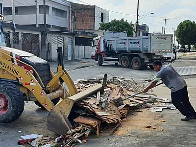 Subprefeitura remove mais de 370 toneladas de resíduos na Área Continental de São Vicente