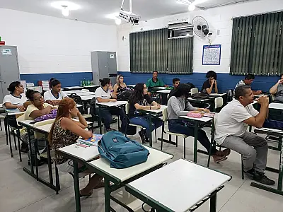 Guarujá inicia rematrículas da Educação de Jovens e Adultos na segunda-feira (26)