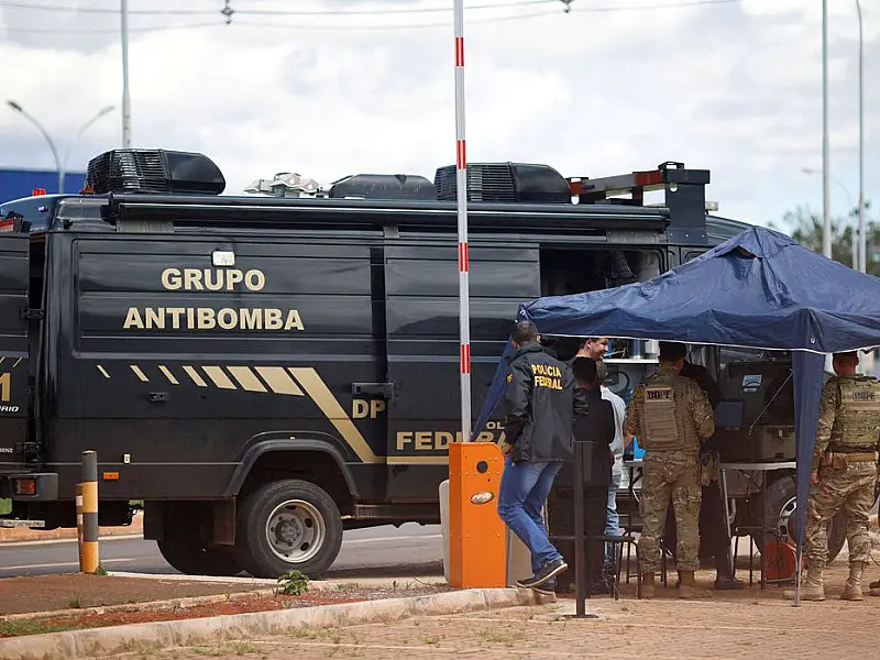 Extremista confessa ter colocado bomba em caminhão perto de aeroporto