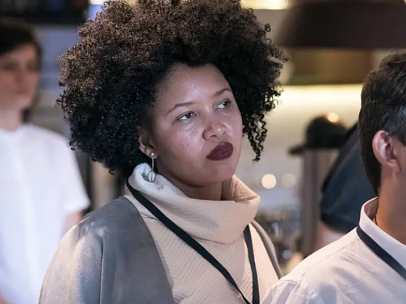 Mulher na chefia eleva investimentos, e negro amplia representatividade, indica pesquisa