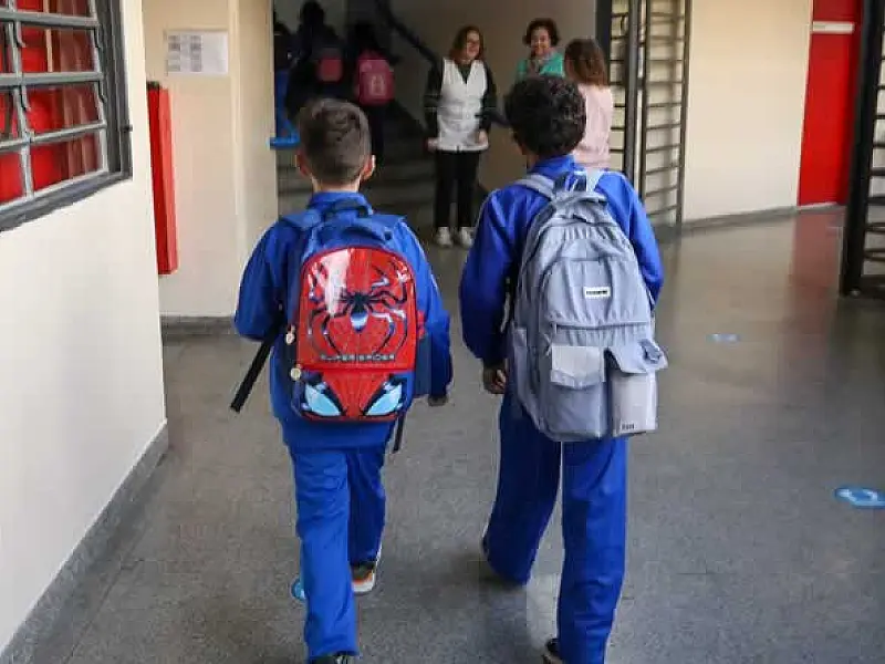 24,4 mil estudantes da rede estadual no Vale do Ribeira retornam às aulas nesta quarta-feira (23)