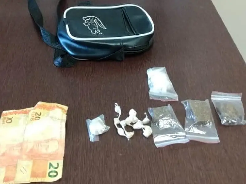 Homem com drogas em sua residência é preso em Itanhaém