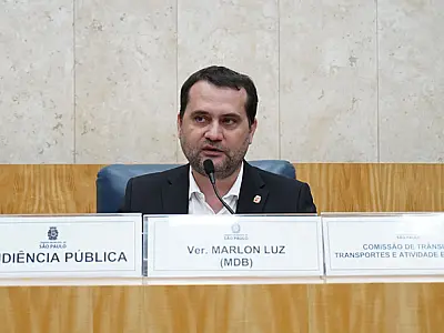Politização eleitoral e desacordo com sindicatos paralisa PL dos motoristas de aplicativos na Câmara