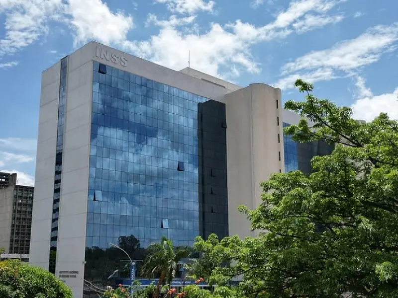 Prazo para aposentados e pensionistas contestarem descontos indevidos termina em 14 de novembro