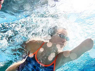 Mariane Silva é vice-campeã nacional paraolímpica de natação
