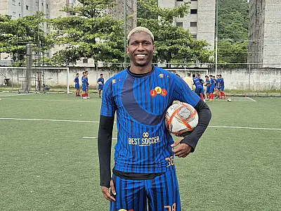 Com passagem pelo futebol português, baiano Lukaku será o centroavante do Jabaquara na Série A4