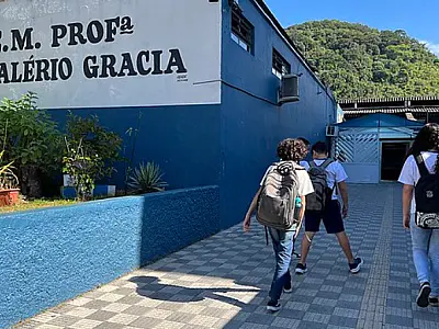 Projeto promove protagonismo feminino entre alunas da rede municipal de Guarujá