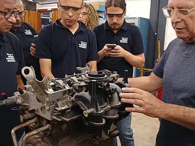 Curso inédito de Mecânica Portuária forma primeira turma em Santos