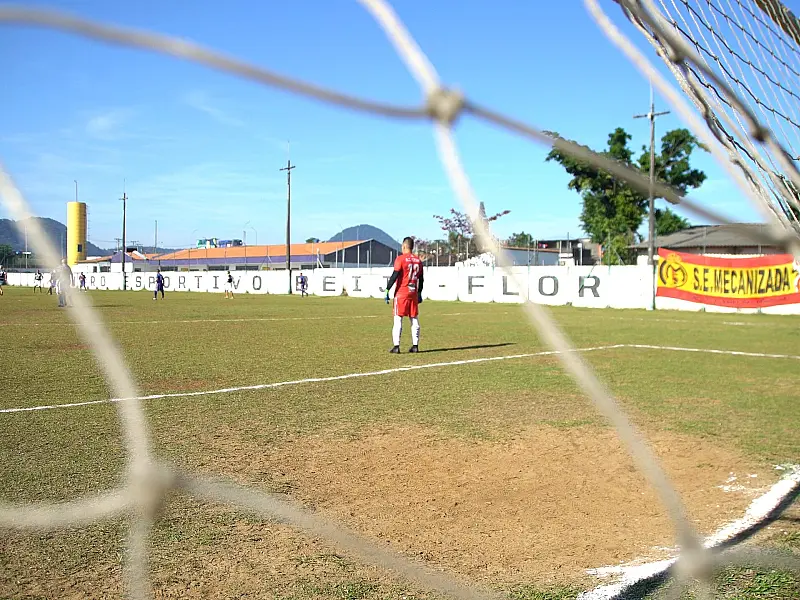 São Vicente realiza peneira para formação de equipe de futebol