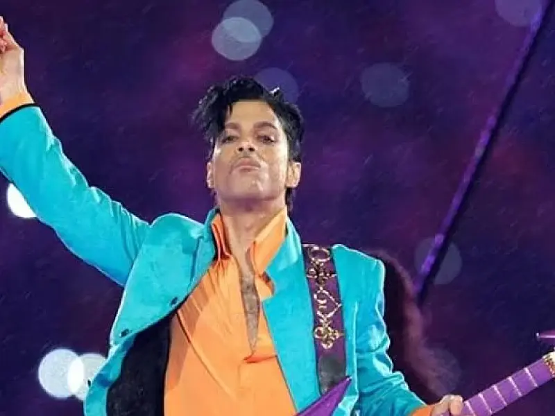 Prince: o gênio que redefiniu a música pop