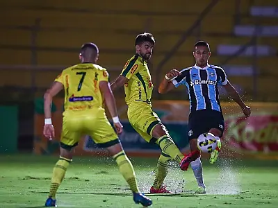 Grêmio perde para Mirassol e cai na primeira fase da Copa do Brasil