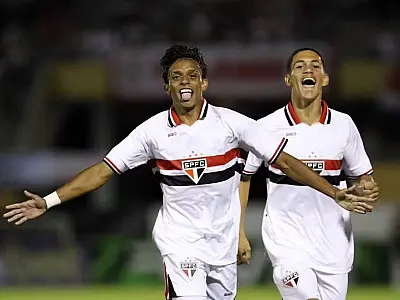 Joias brilham, e São Paulo goleia o Porto Vitória em estreia na Copinha