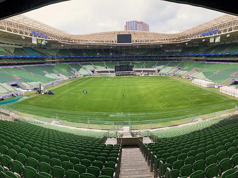 Polícia reúne organizadas para evitar confusão em jogo do São Paulo no Allianz