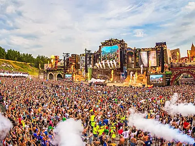Como é o Tomorrowland, um dos maiores festivais de música eletrônica do mundo