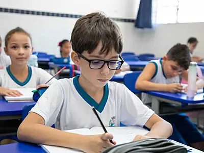 Volta às aulas em Praia Grande/SP: ano letivo para cerca de 56 mil alunos começa na quarta-feira (5)