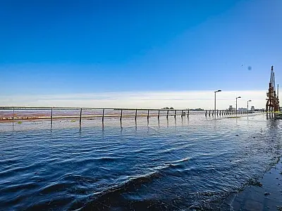 Porto Alegre fecha comportas de segurança para evitar inundação