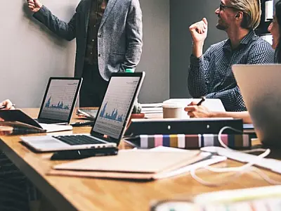 Prefeitura e Sebrae promovem oficina gratuita para fortalecer presença digital de empreendedores
