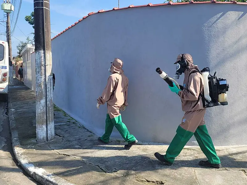 Nebulização contra o Aedes contempla 128 imóveis na Zona Noroeste de Santos