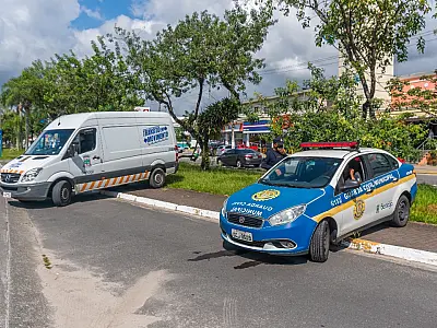 Guarda Civil Municipal de Bertioga detém homem por furto de equipamentos