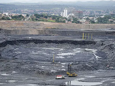 Relatório diz que mineração viveu "anos dourados" no governo Bolsonaro