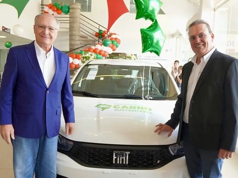 Alckmin comemora alta de 32,9% na venda de veículos populares desde o lançamento do Carro Sustentáve