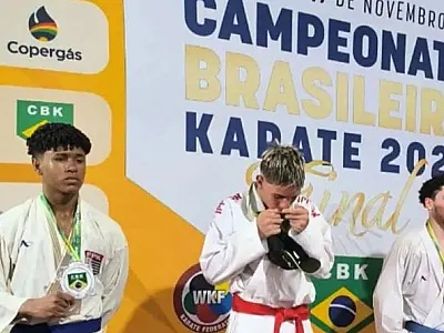 Aluno de São Vicente é campeão nacional de caratê estudantil