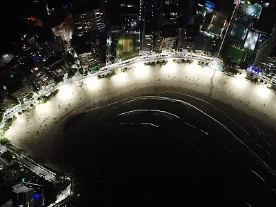 Iluminação pública da areia na Praia das Astúrias será apagada a partir da 1 hora