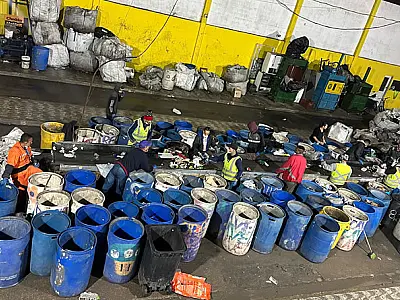 Coleta Noturna impulsiona reciclagem em São Vicente