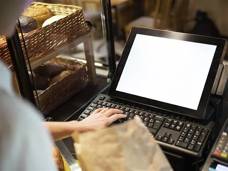 Empreendedores de bares e restaurantes entram na reta final para regularizar pendências e garantir