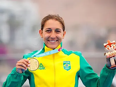 Triatleta Luísa Baptista apresenta evolução positiva