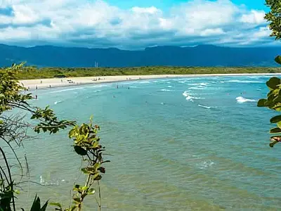 Projeto Verão no Clima leva lazer e educação ambiental para praias do litoral paulista