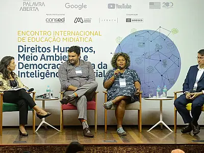 Governo vai formar 700 mil profissionais em educação midiática