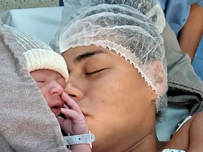 Primeiro bebê vicentino de 2024 recebe nome em homenagem ao pai