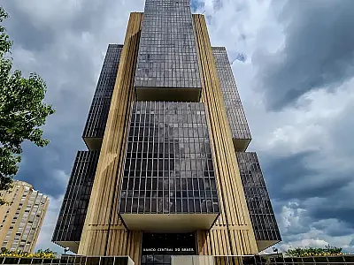 Mercado aumenta previsão da inflação de 4,12% para 4,2% em 2024