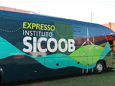 Ônibus do Instituto Sicoob oferta 90 vagas em 37 cursos gratuitos a partir de terça