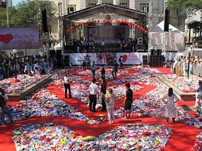 14ª Ação do Coração ocupa a Praça Mauá neste domingo (3), em Santos