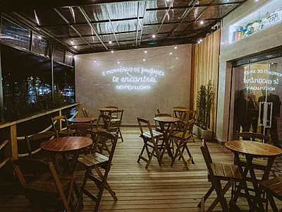 Meu Lugar Bar reabre hoje (14) em Santos
