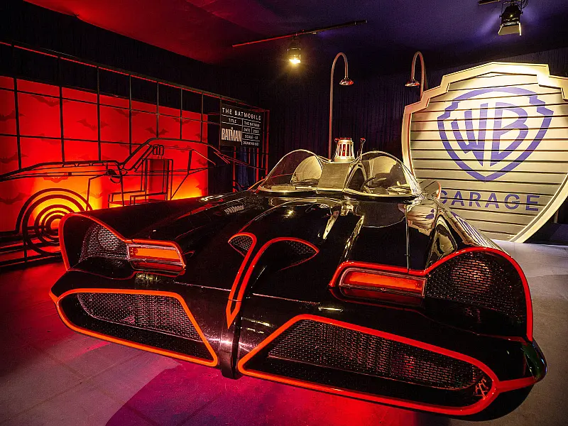 Casa Warner volta a São Paulo com exposição imersiva e itens de 'Harry Potter', 'Batman' e 'Matrix'