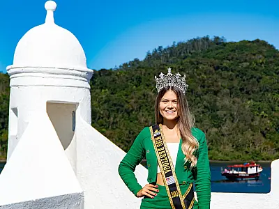 Modelo e fisioterapeuta; saiba mais sobre a Miss Bertioga que concorre ao Miss SP