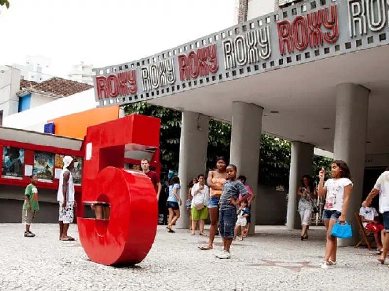 Waldemar Lopes promove palestra sobre Oscar em prol da Igreja dos Passos, no Cine Roxy