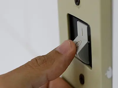 Contas de luz continuam com valor extra