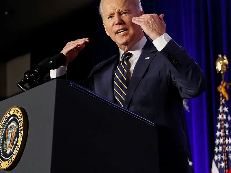 Biden anuncia novas sanções contra a Rússia